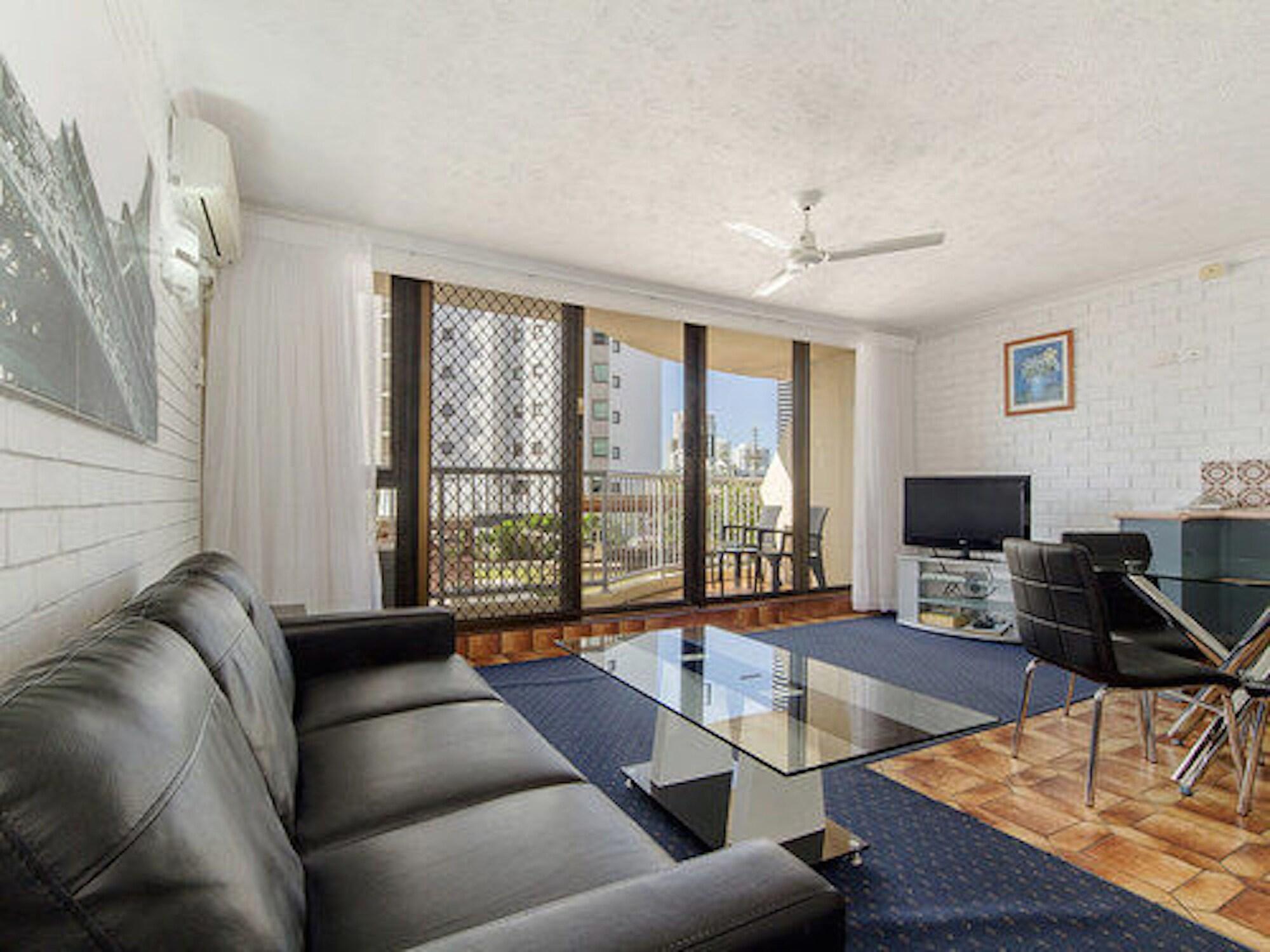 Broadbeach Travel Inn Apartments Голд-Кост Экстерьер фото